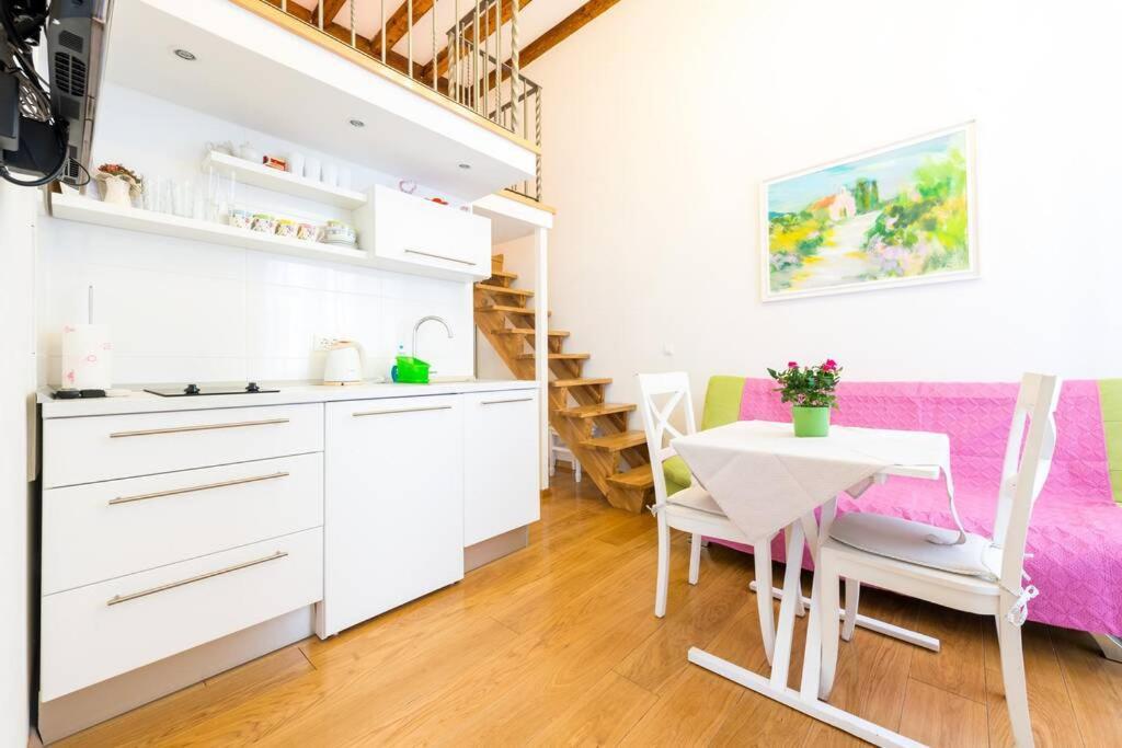 Carpe Diem On The Main Street - Stradun Apartment *